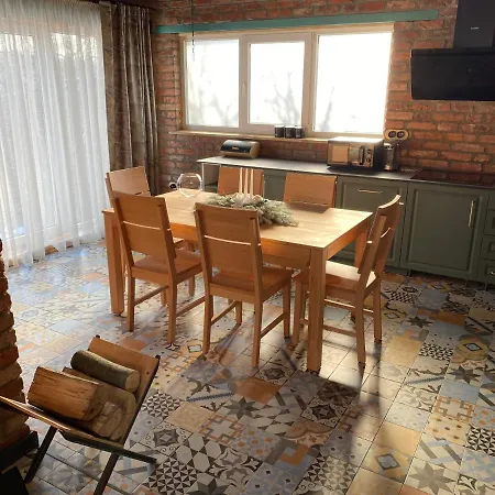 Brickwood * Verkhniy Koropets