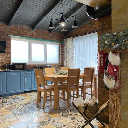 Brickwood Verkhniy Koropets