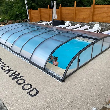 Brickwood シャレー Verkhniy Koropets
