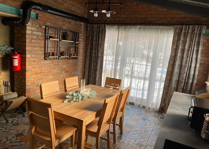 Brickwood Chalet Verkhniy Koropets