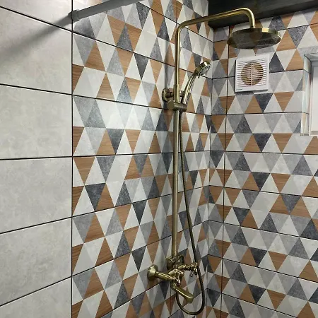 Brickwood Verkhniy Koropets